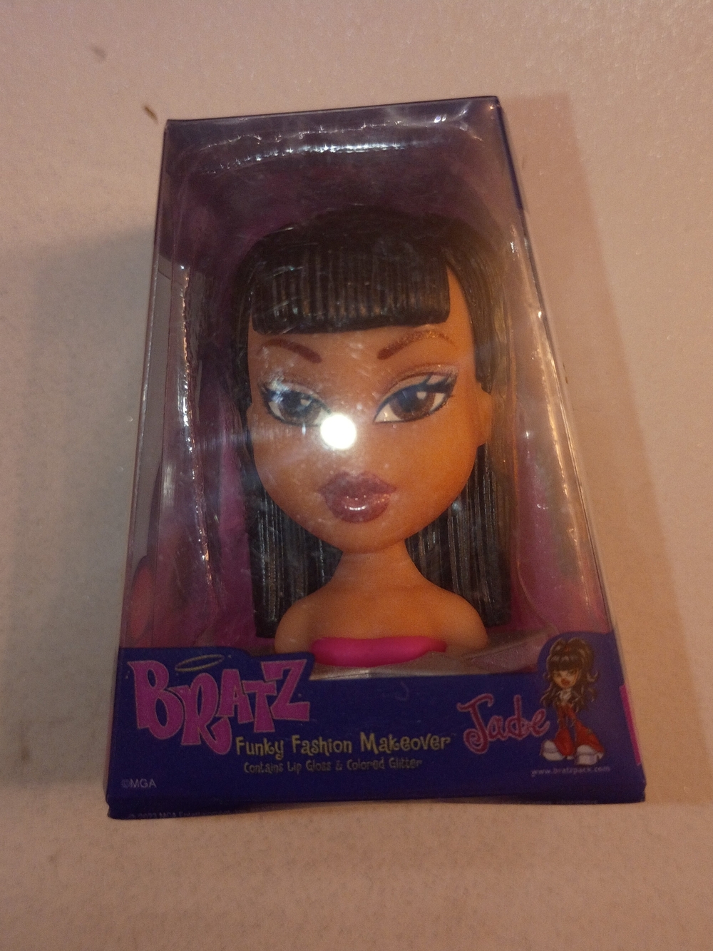 Bratz Jade Funky Fashion Makeover Styling Head Mini Series 2 Inches Tall NWT!